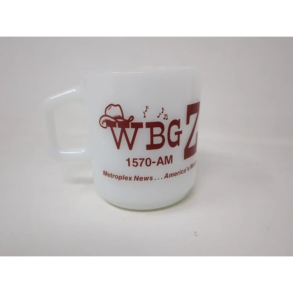 WBGZ Alton Illinois‎ Radio Station Talk Advertising Galaxy Milk Glass Mug VTG